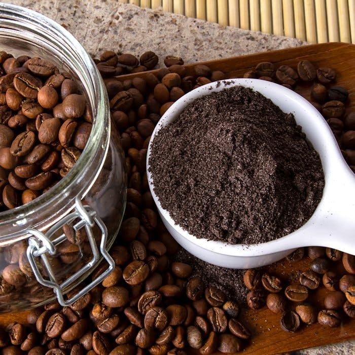 07 EFFECTIVE WAYS TO BE BEAUTY WITH COFFEE AT HOME